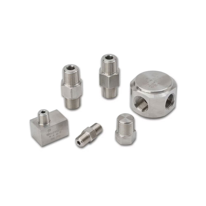 Adaptador NPT Parker 15K0202-6-6C Hembra a Hembra Recto de 3/8 in en Acero Inoxidable